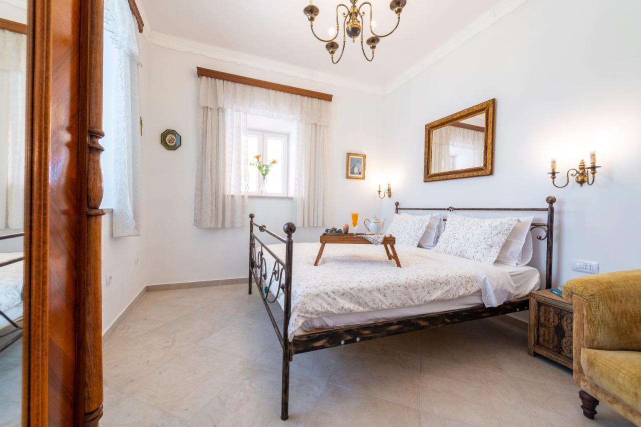 Apartment Old Garden ดูบรอฟนิก ภายนอก รูปภาพ